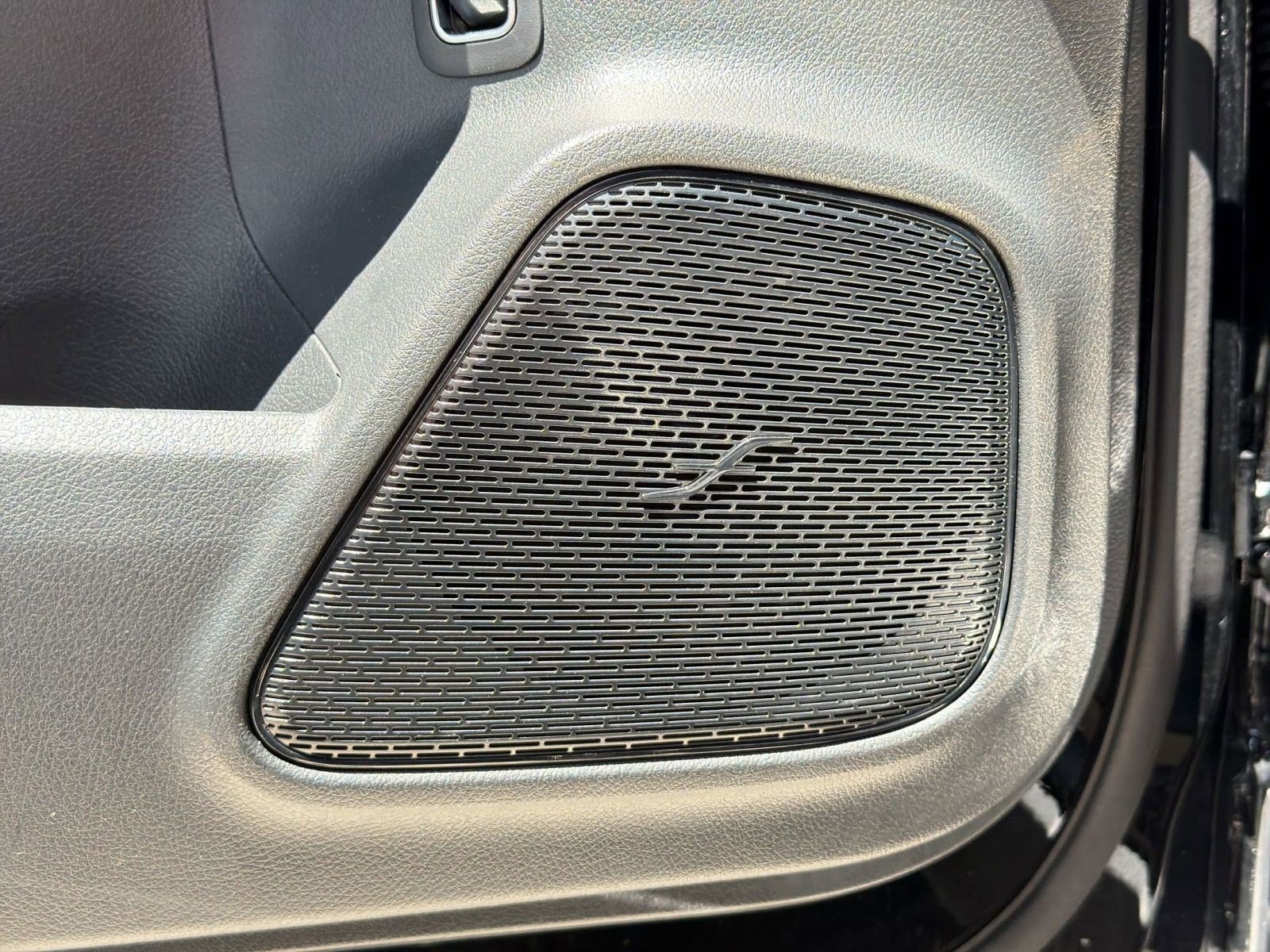 Used 2026 Mercedes-Benz GLB 250 4MATIC image 22