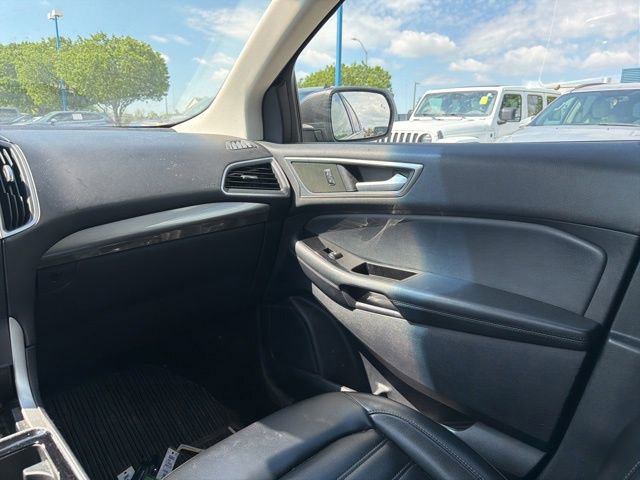 Used 2020 Ford Edge SEL w/ Convenience Package AWD/4WD image 21