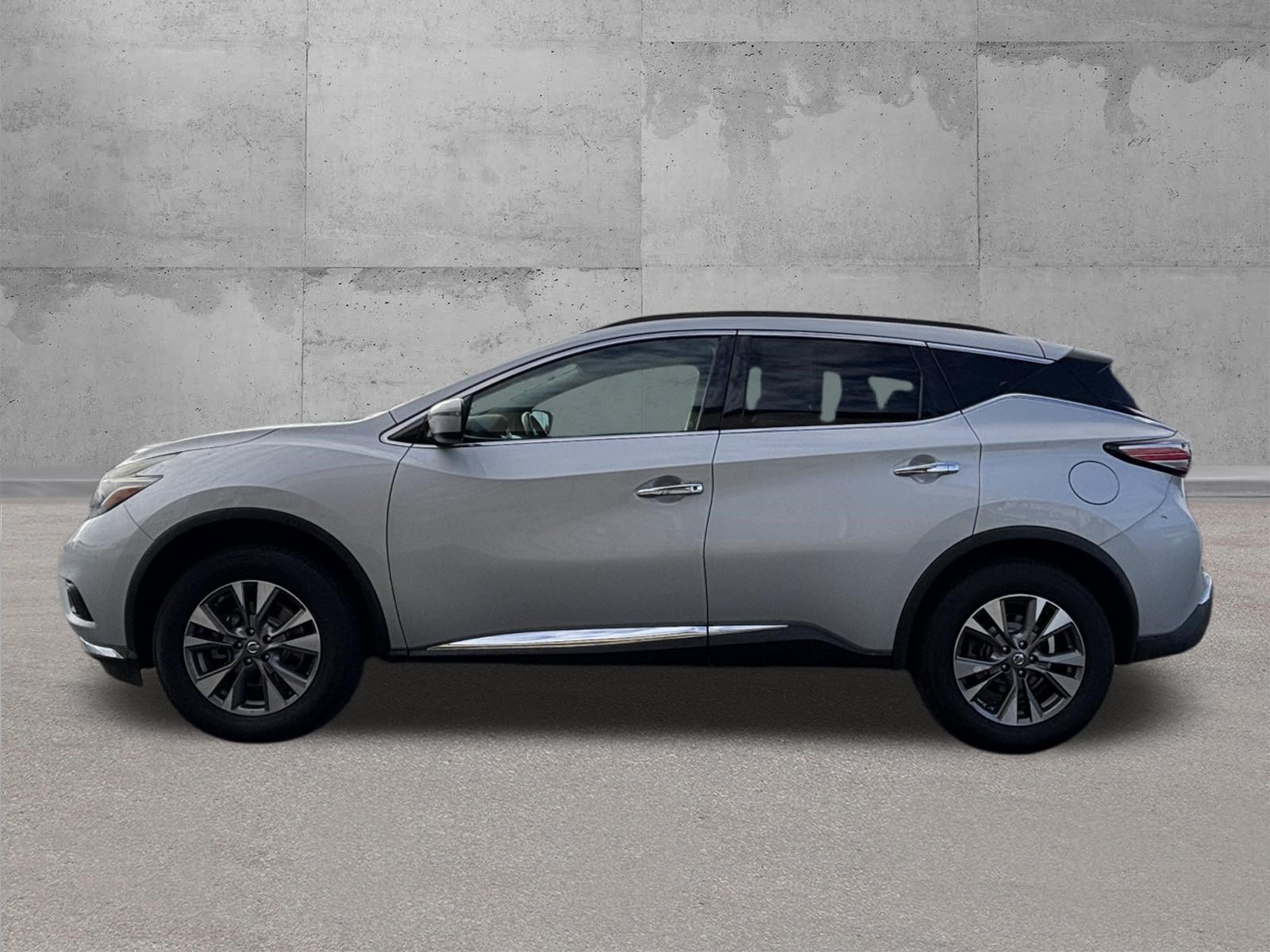 Used 2018 Nissan Murano SV FWD image 4