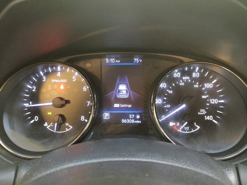 Used 2020 Nissan Rogue S FWD image 23