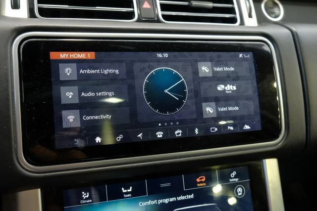 Used 2019 Land Rover Range Rover Supercharged AWD/4WD image 36