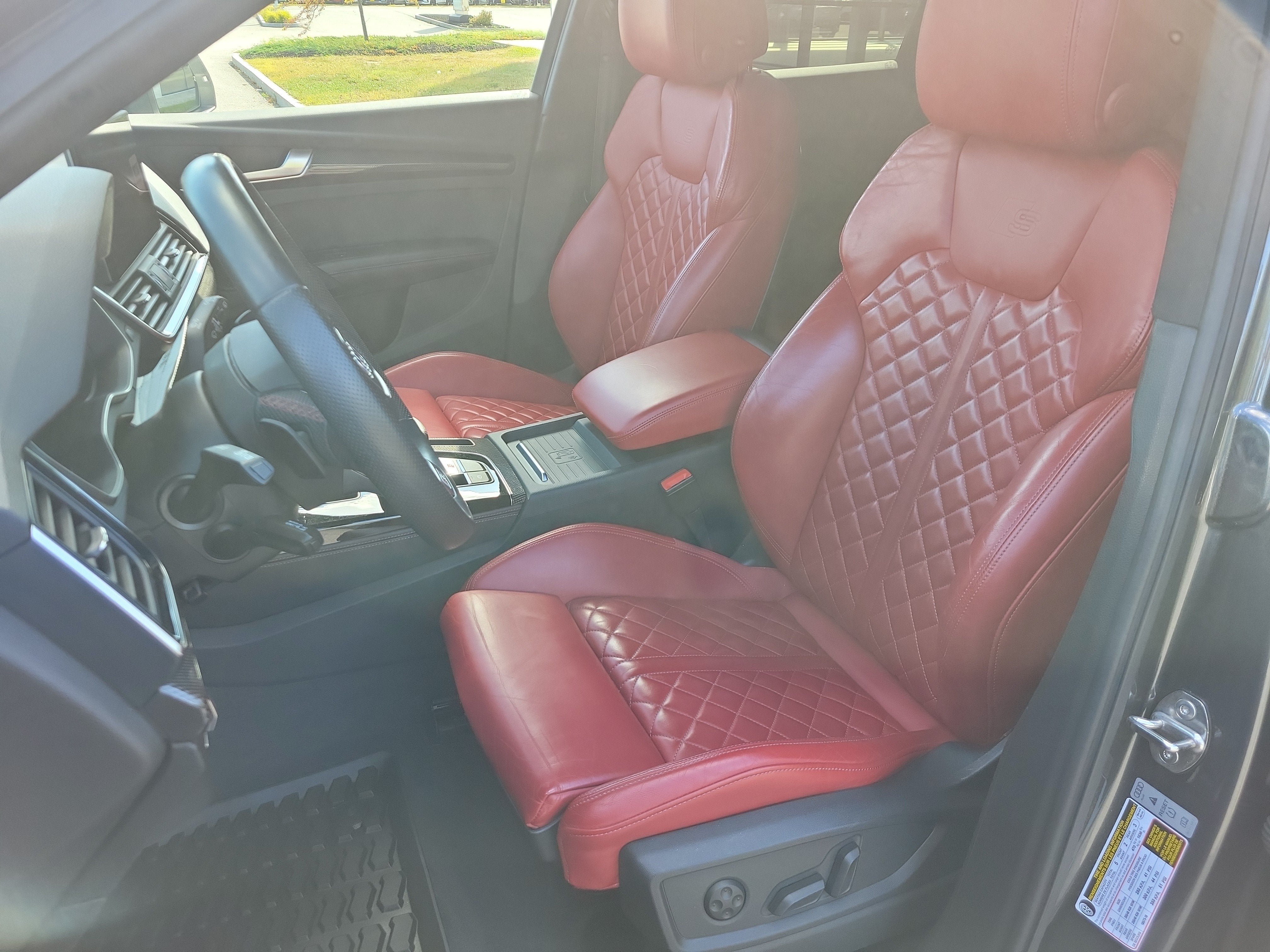 Used 2023 Audi SQ5 Prestige AWD/4WD image 4