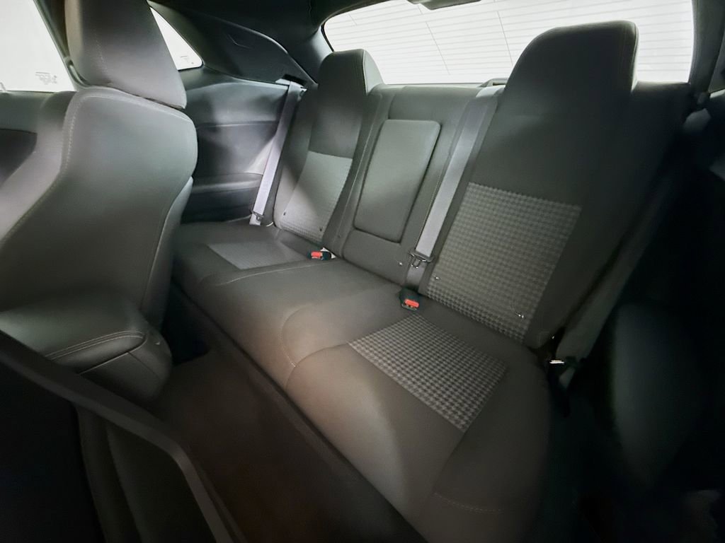 Used 2023 Dodge Challenger R/T w/ T/A Package image 27