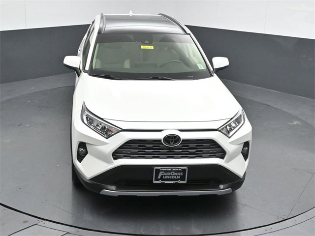 Used 2021 Toyota RAV4 Limited image 47