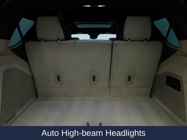 Used 2023 Cadillac Escalade Premium Luxury w/ Performance Package image 23