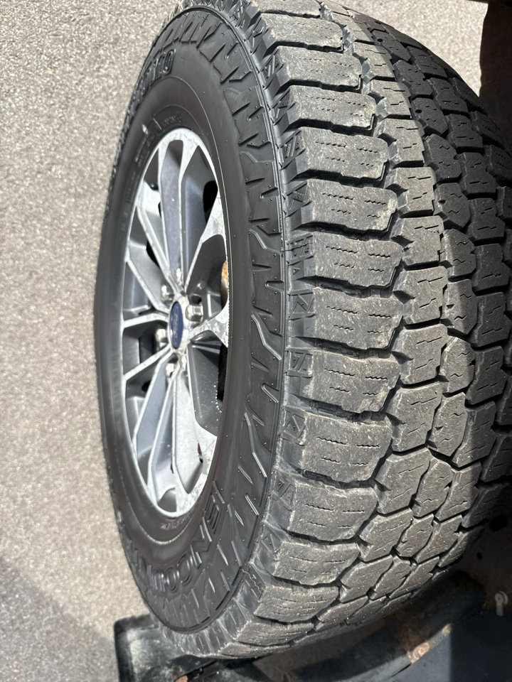 Used 2018 Ford F150 XLT w/ Equipment Group 302A Luxury image 9