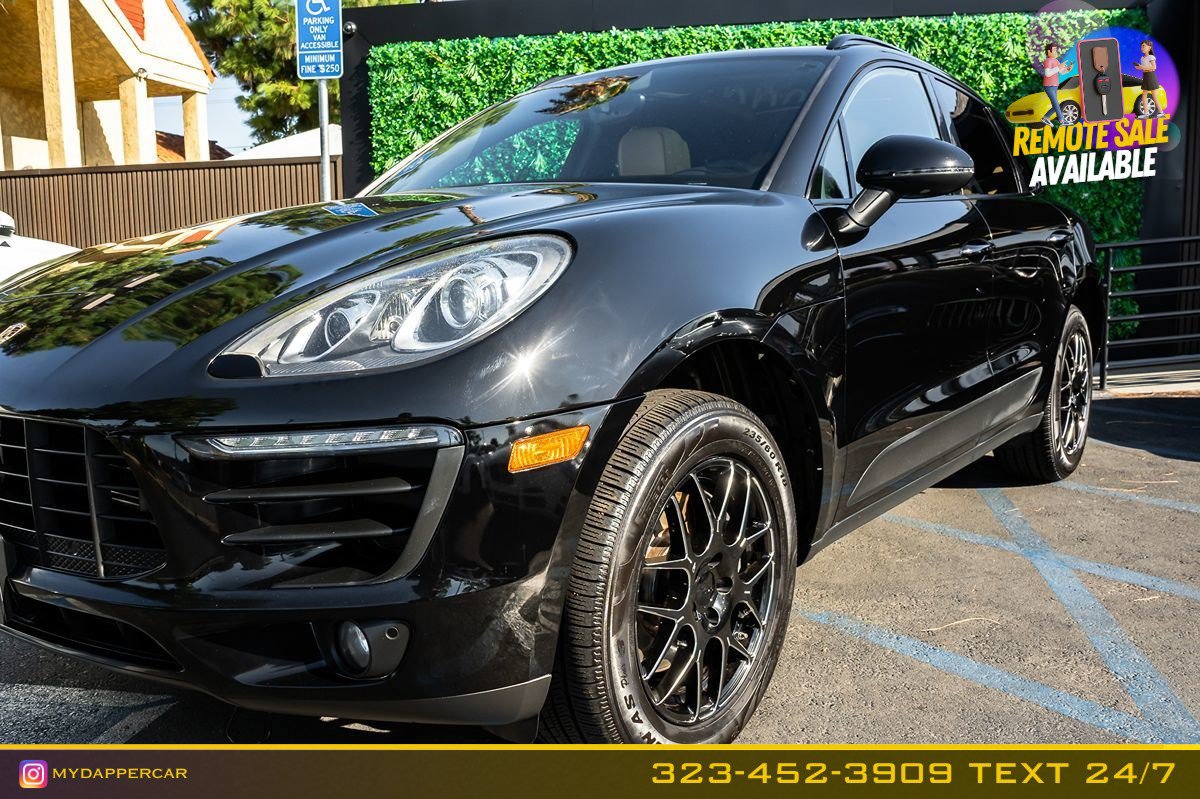 Used 2018 Porsche Macan AWD/4WD image 2