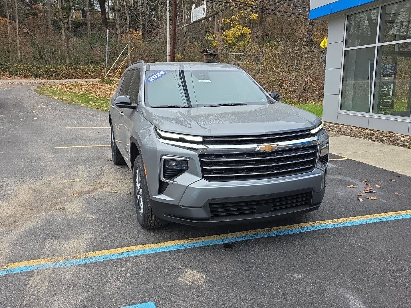 New 2026 Chevrolet Traverse LT image 4