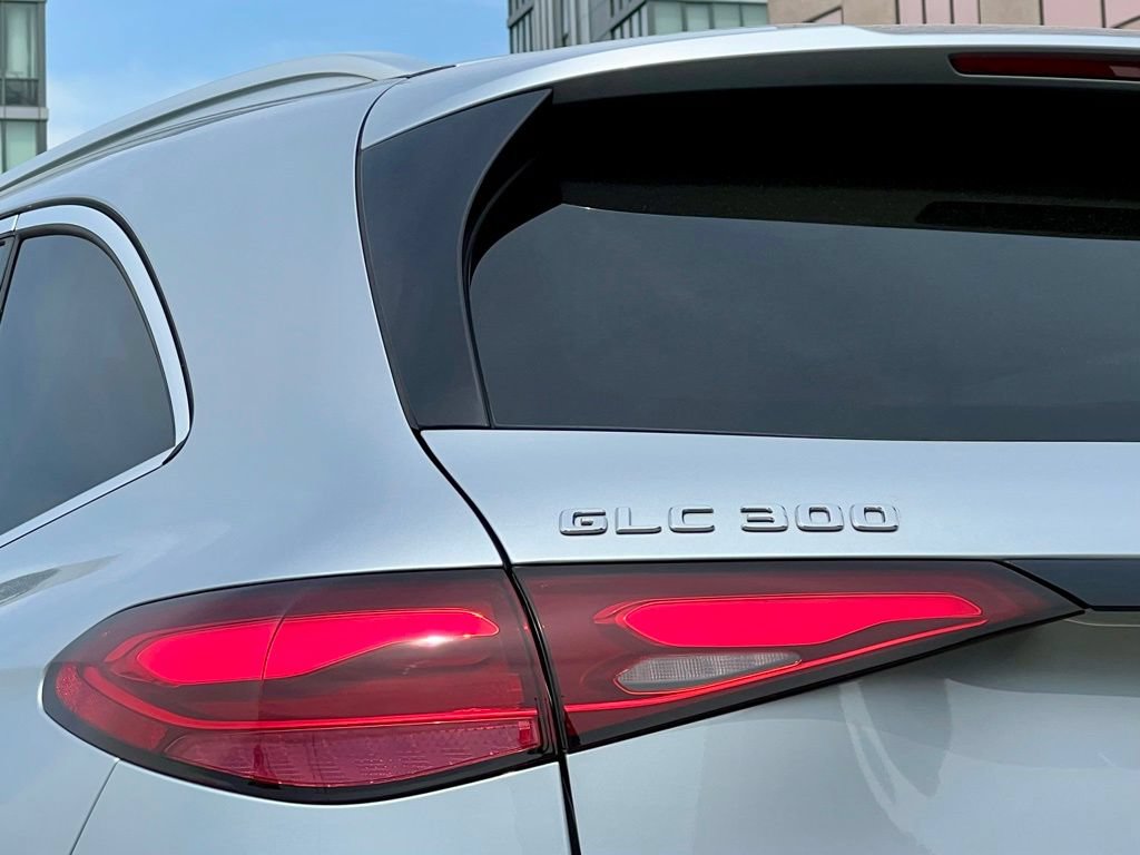 Certified 2024 Mercedes-Benz GLC 300 4MATIC image 8