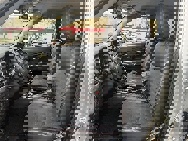 Used 2024 Mitsubishi Outlander Sport SE image 25