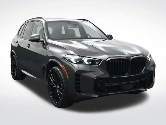 New 2026 BMW X5 xDrive40i w/ M Sport Package AWD/4WD image 2