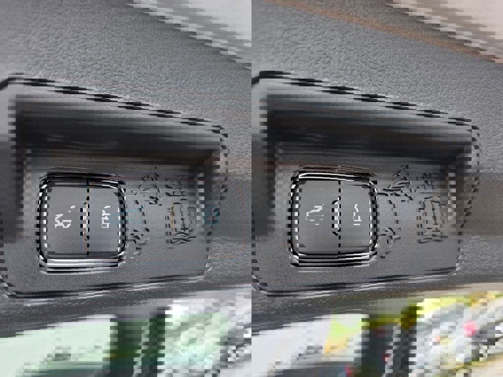 New 2026 Ford Explorer Tremor w/ Tremor Ultimate Package image 24