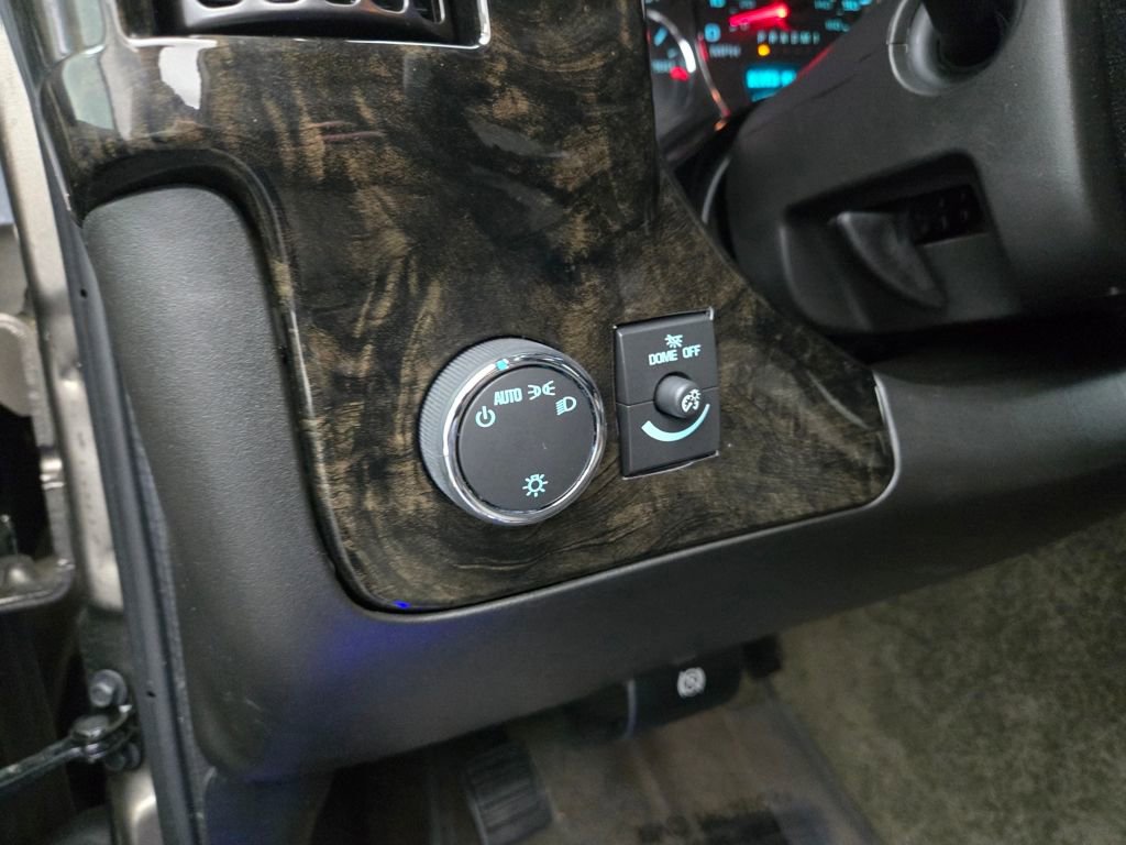 Used 2023 GMC Savana 2500 image 19