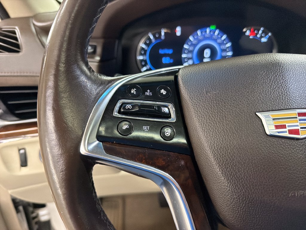 Used 2016 Cadillac Escalade ESV Luxury AWD/4WD image 20