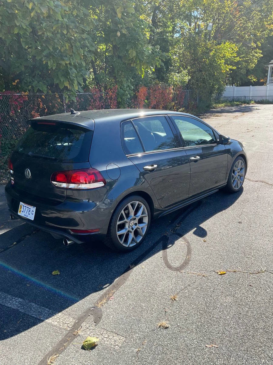 Used 2014 Volkswagen GTI Wolfsburg Edition image 4
