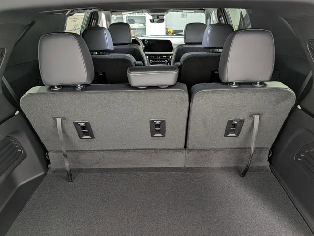 New 2026 Chevrolet Traverse LT w/ Midnight/Sport Edition image 15