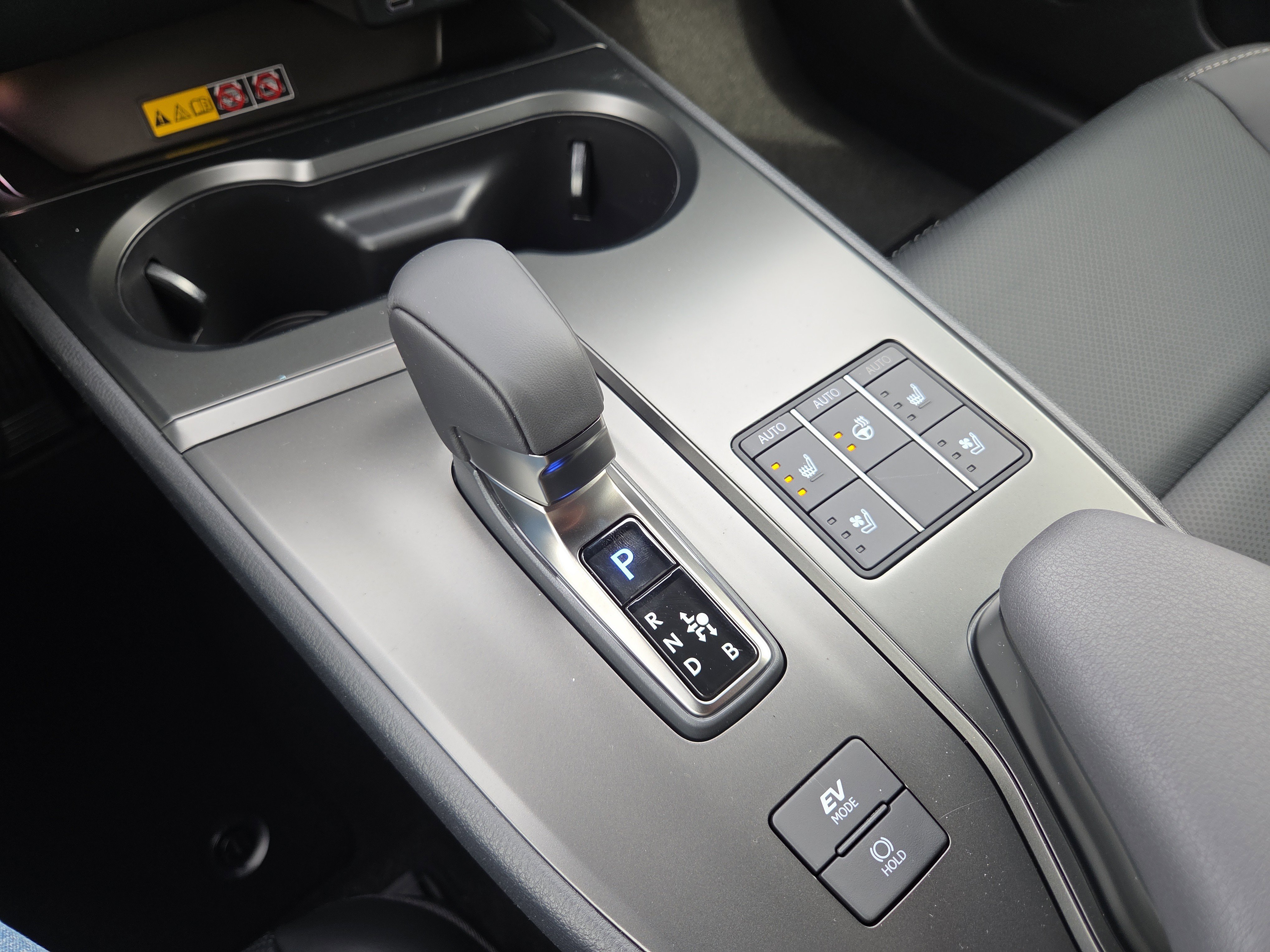 New 2026 Lexus UX 300h AWD image 14