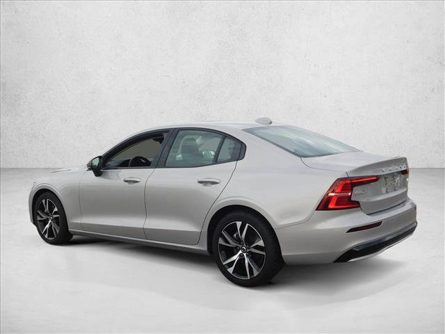 Used 2025 Volvo S60 B5 Core FWD image 14
