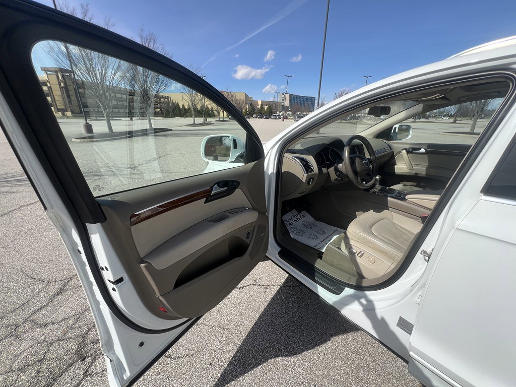 Used 2015 Audi Q7 3.0T Premium Plus w/ Premium Plus Package image 17