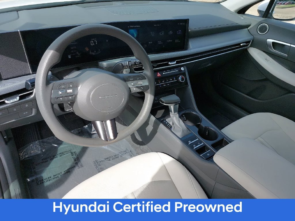 Used 2026 Hyundai Sonata SE FWD image 15