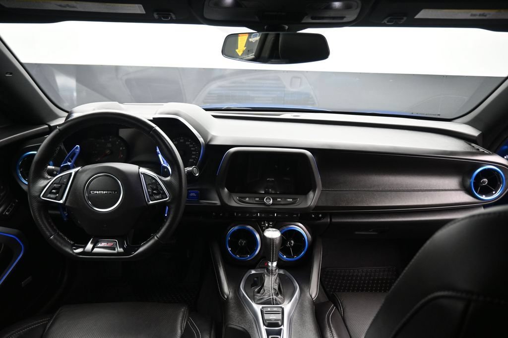 Used 2018 Chevrolet Camaro SS RWD image 41