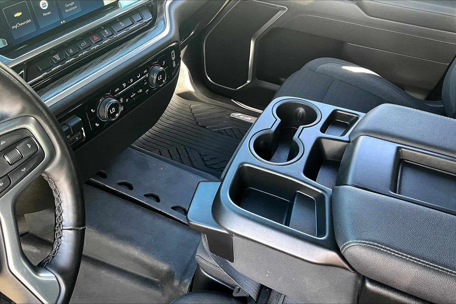 Used 2025 Chevrolet Silverado 2500 LT AWD/4WD image 20