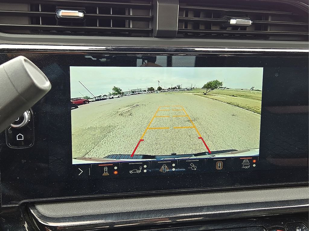 Used 2025 GMC Sierra 2500 AT4 w/ AT4 Preferred Package image 28