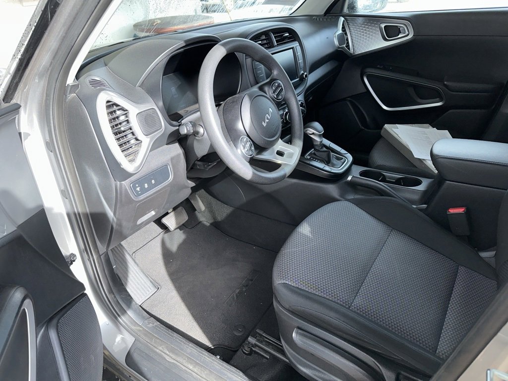Used 2023 Kia Soul LX w/ Option Group 015 image 6