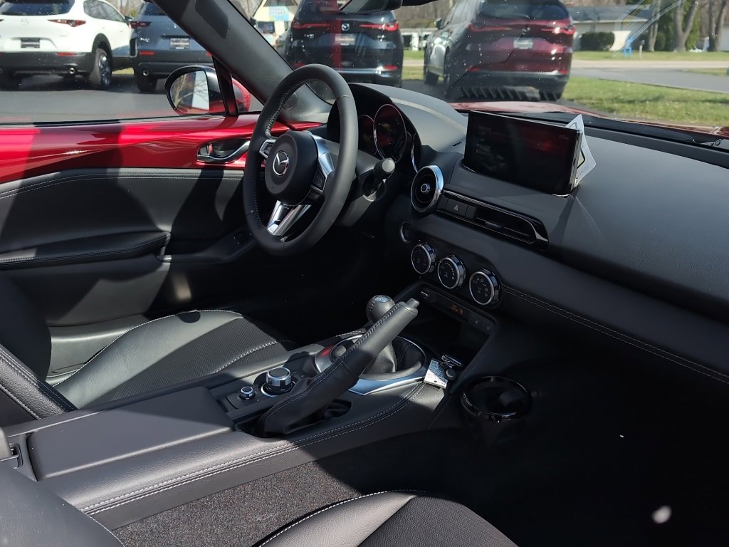 New 2026 MAZDA MX-5 Miata RF Grand Touring image 8