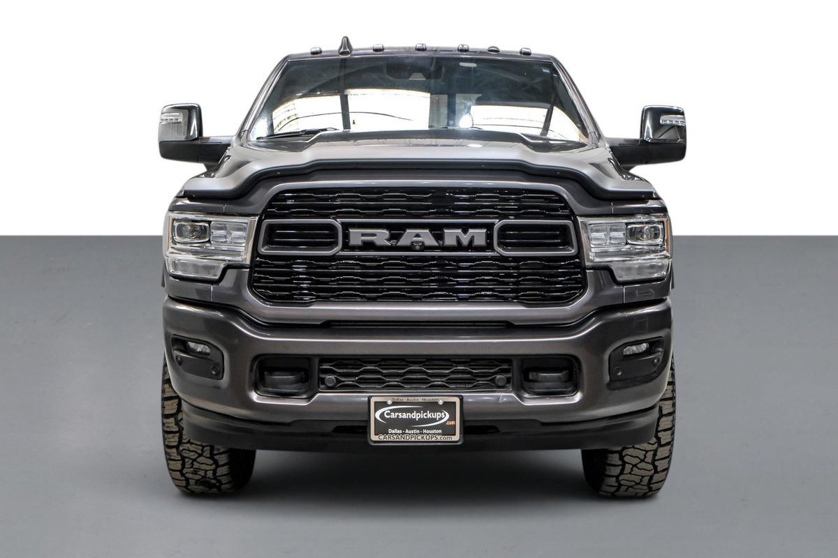 Used 2024 RAM 3500 Limited AWD/4WD image 3