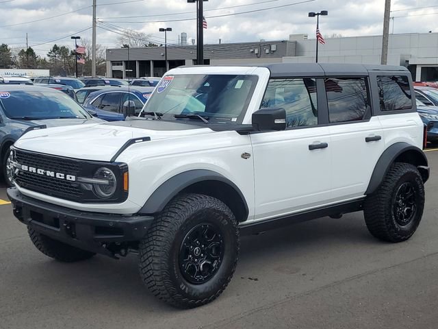Certified 2024 Ford Bronco Wildtrak AWD/4WD image 2