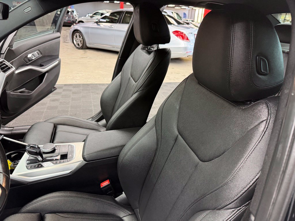 Used 2021 BMW 330i Sedan w/ Convenience Package RWD image 34