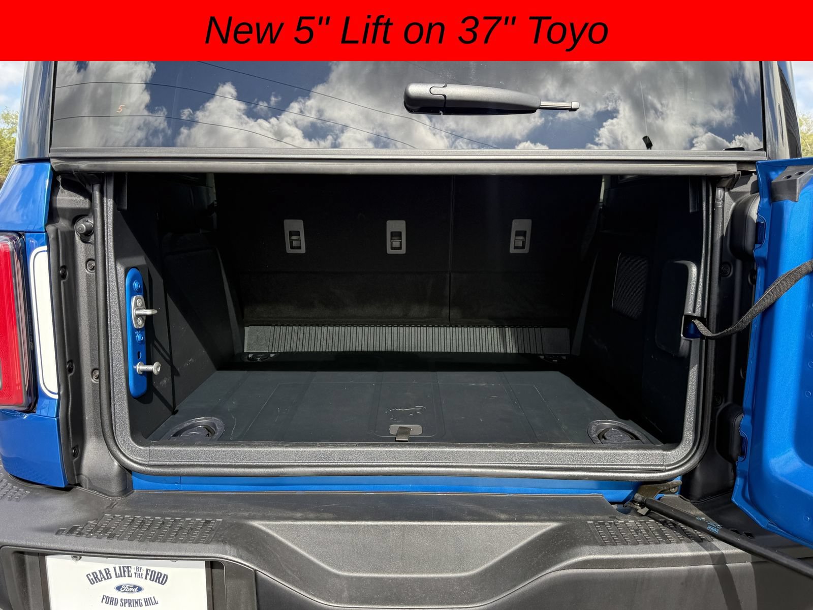 Used 2025 Ford Bronco Badlands AWD/4WD image 13
