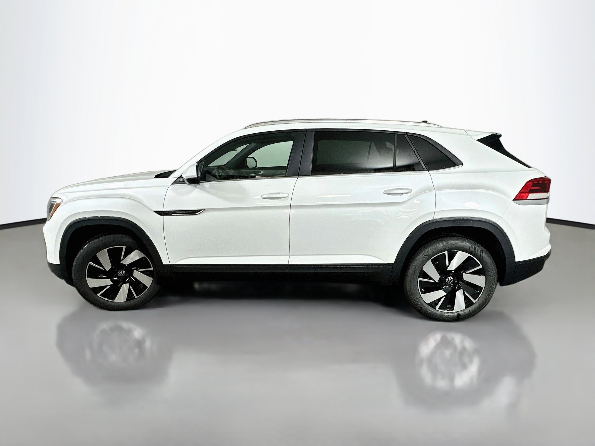 New 2026 Volkswagen Atlas Cross Sport SE AWD/4WD image 4