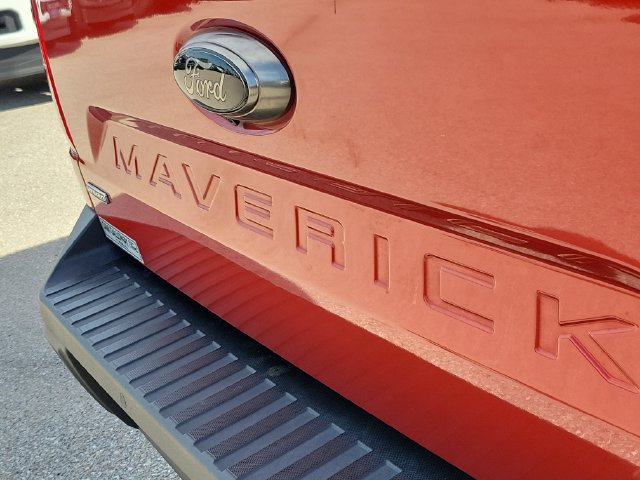 Certified 2023 Ford Maverick Lariat w/ Lariat Luxury Package FWD image 7