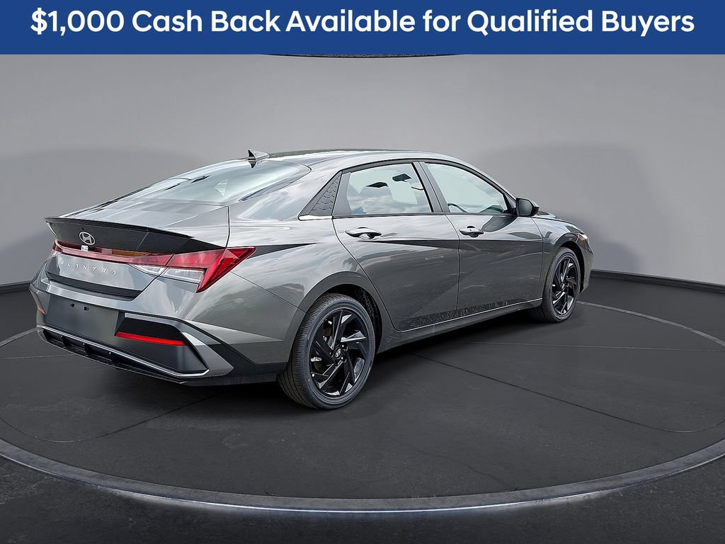 New 2026 Hyundai Elantra SEL Sport Premium FWD image 12