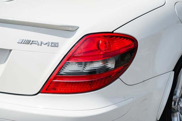 Used 2009 Mercedes-Benz SLK 55 AMG image 45