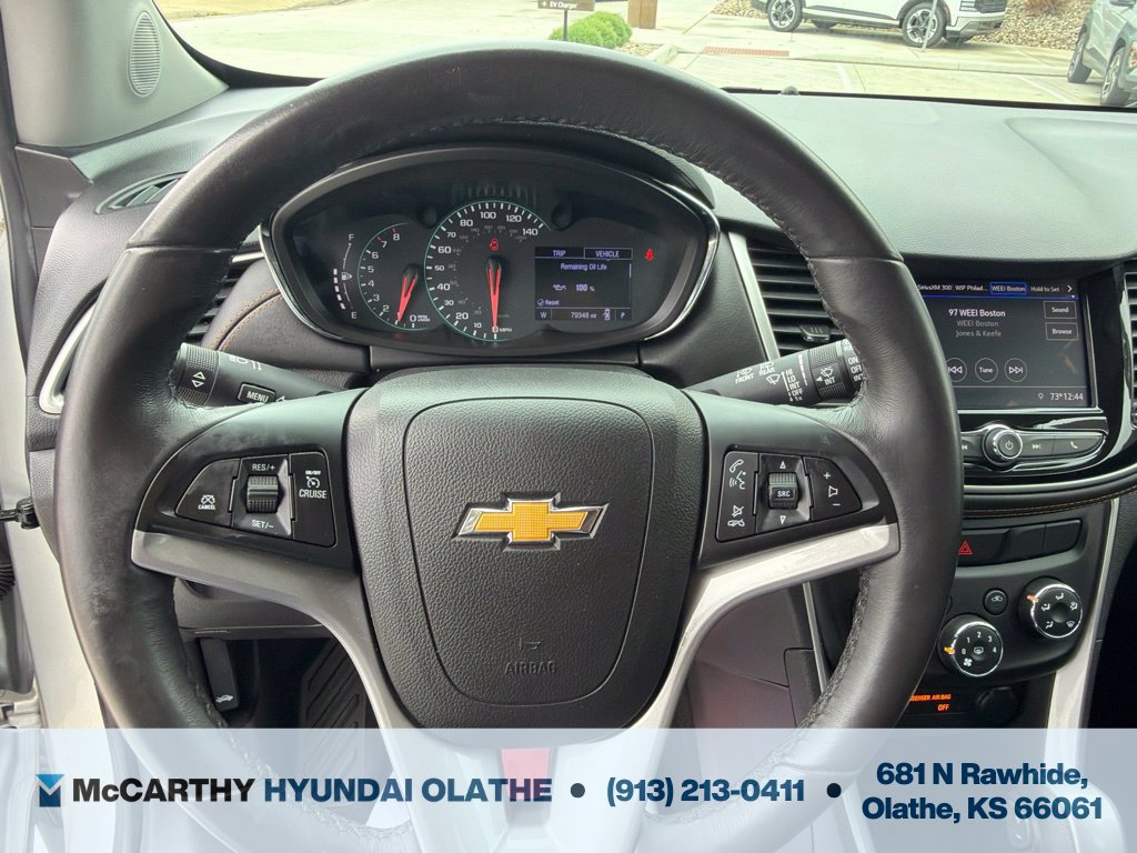 Used 2020 Chevrolet Trax LT w/ LT Convenience Package FWD image 6