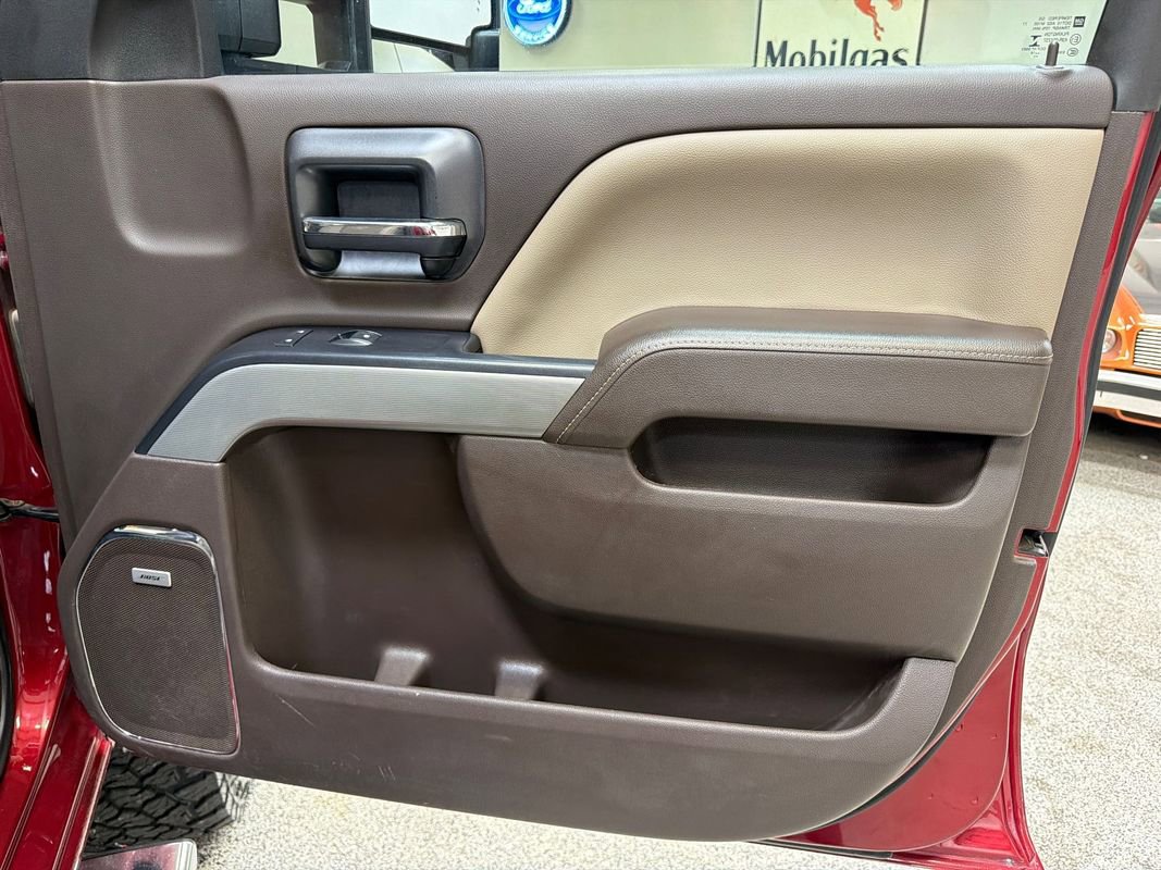 Used 2019 Chevrolet Silverado 2500 LTZ w/ Duramax Plus Package AWD/4WD image 41