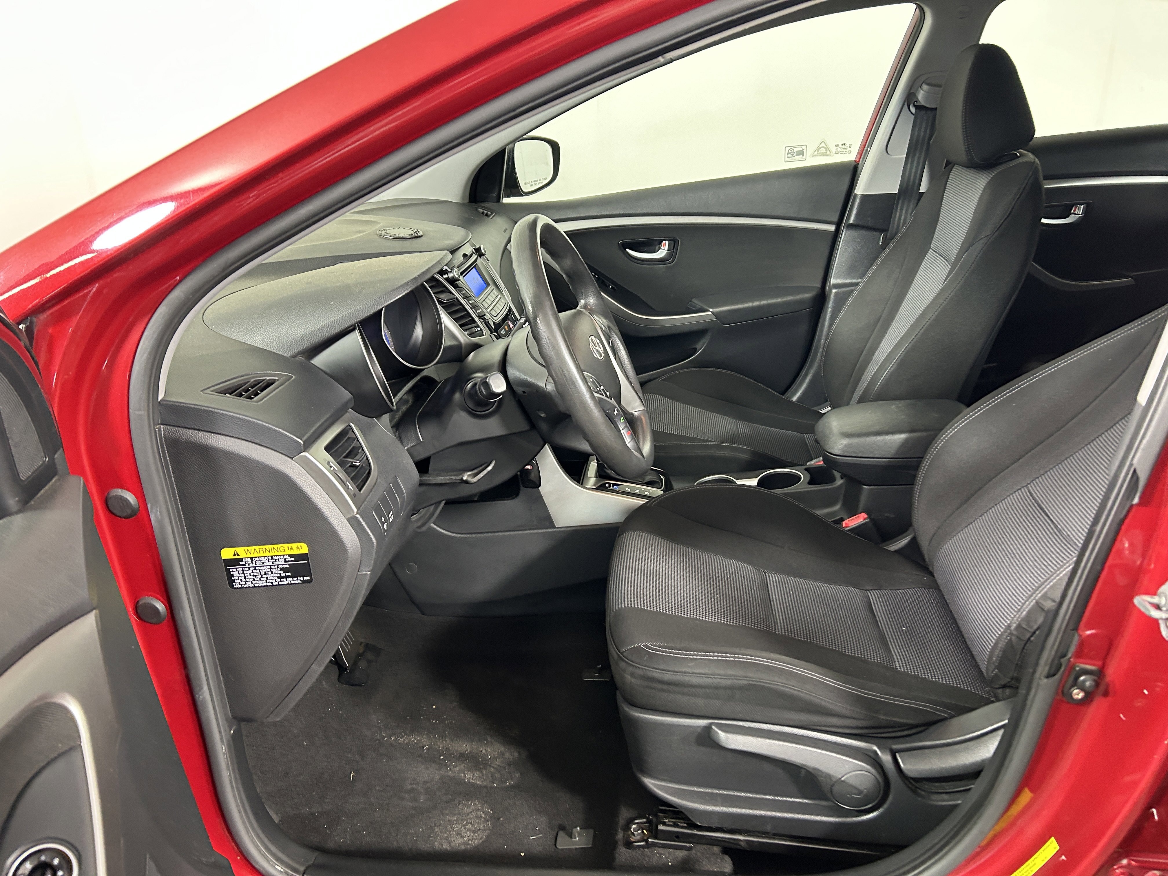 Used 2016 Hyundai Elantra GT image 10