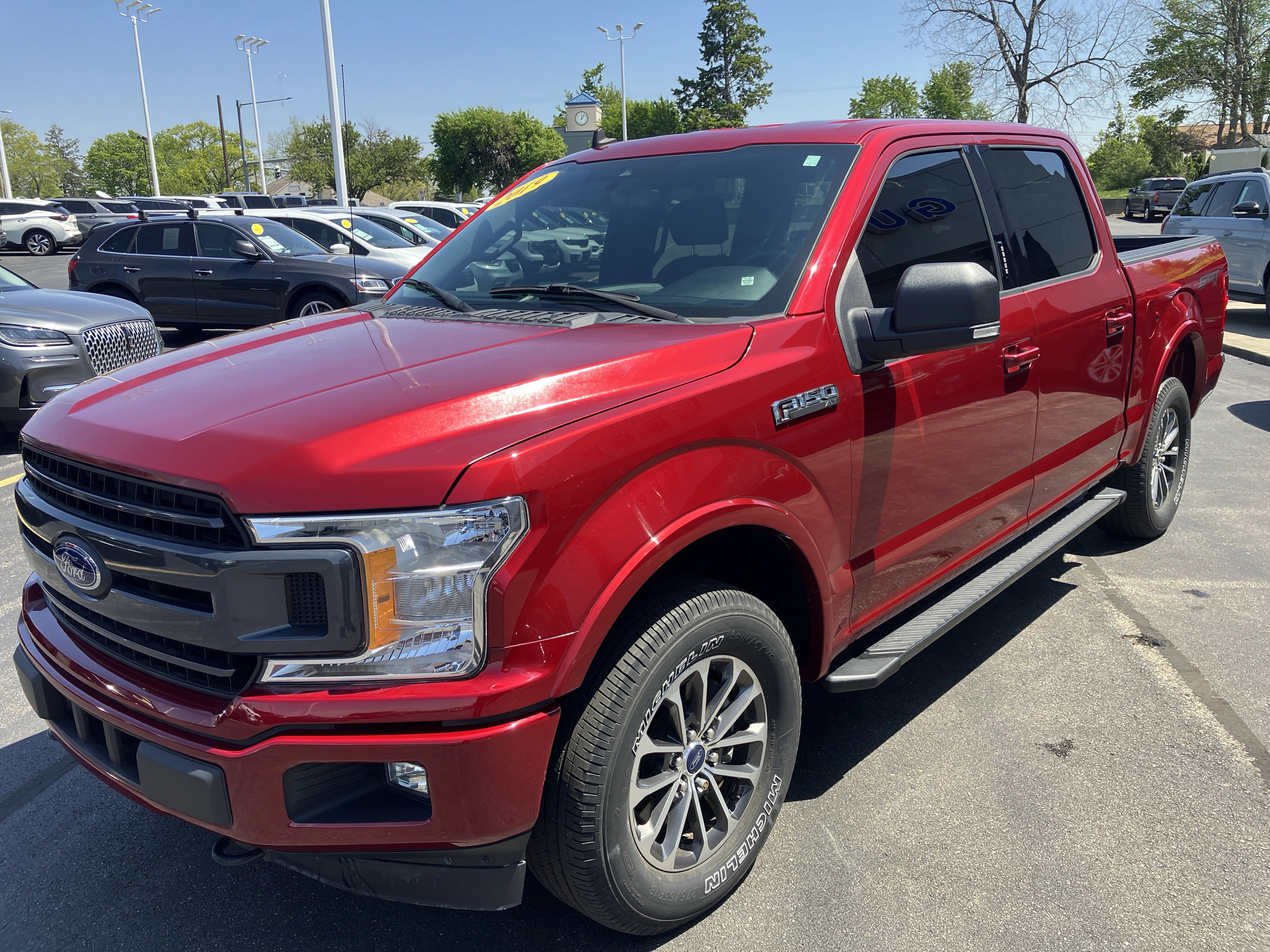 Used 2019 Ford F150 XLT w/ Equipment Group 302A Luxury AWD/4WD image 3