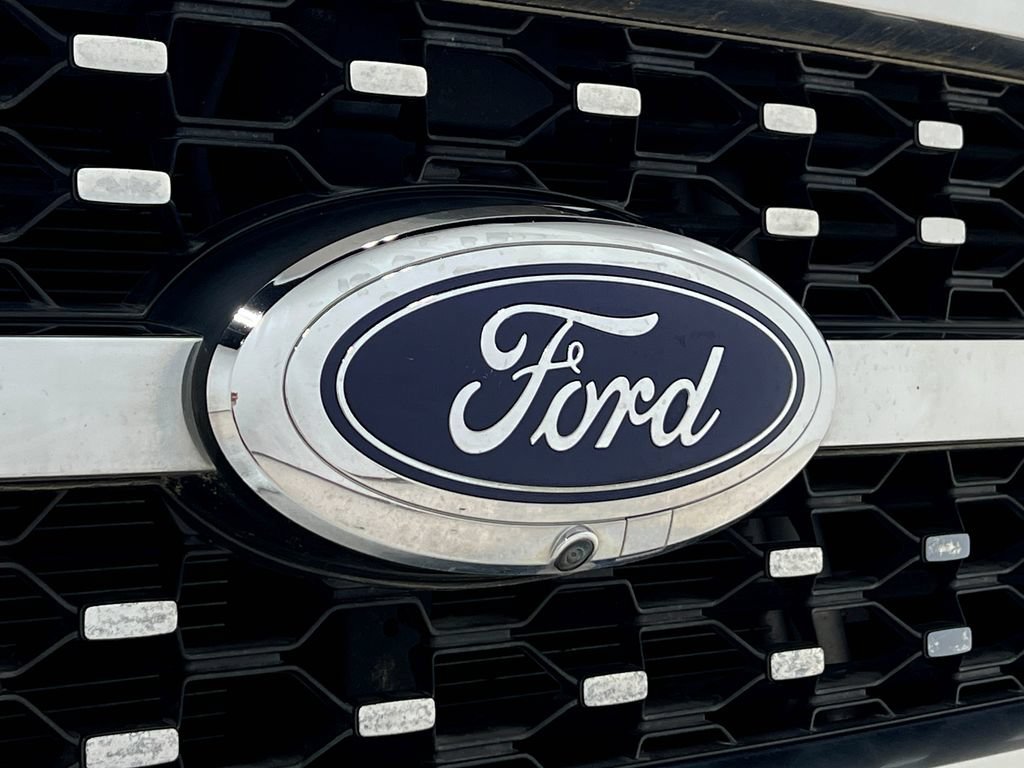 Used 2021 Ford F150 Platinum w/ Equipment Group 701A High AWD/4WD image 42