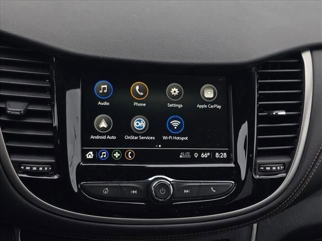 Used 2018 Chevrolet Trax LT w/ LT Convenience Package FWD image 25
