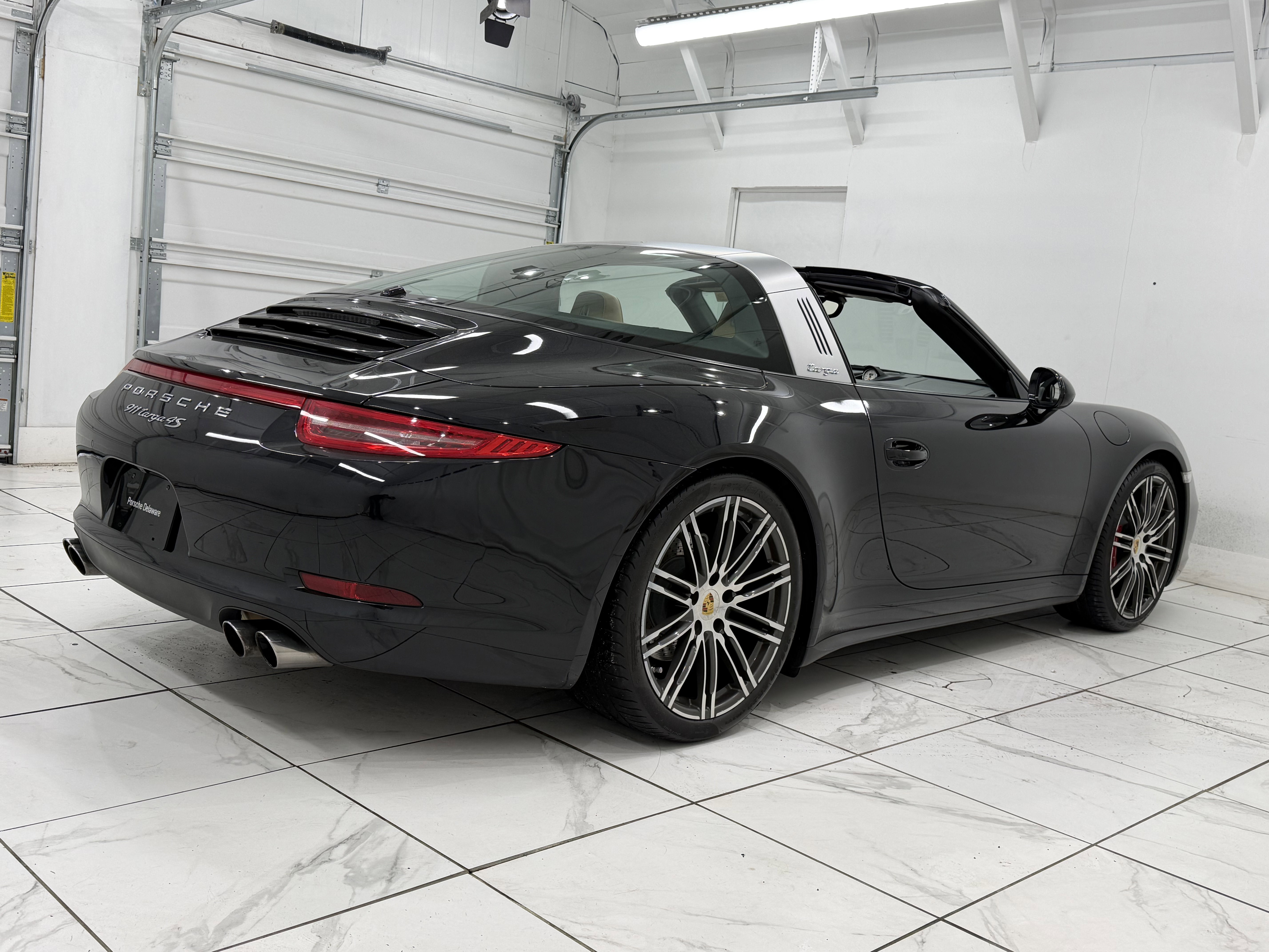 Certified 2016 Porsche 911 Targa 4S image 13