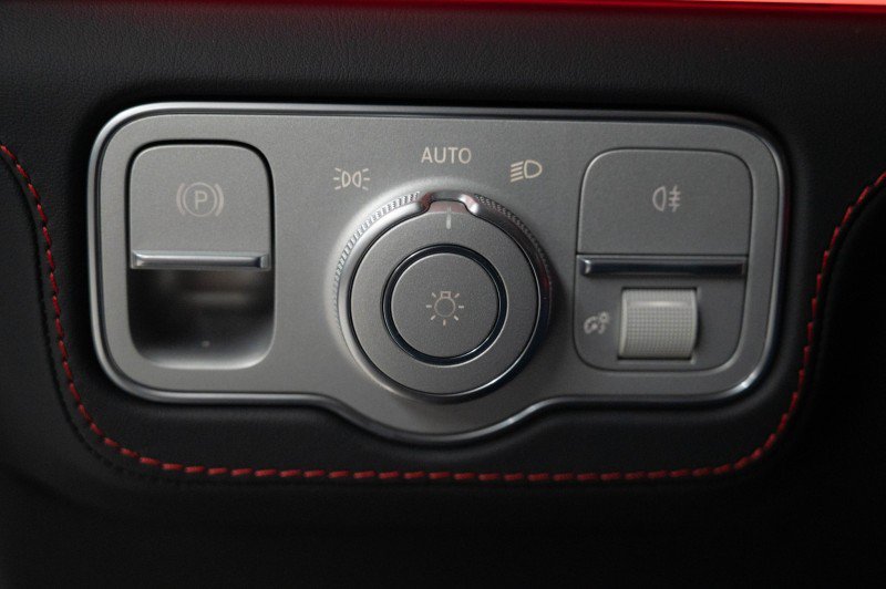 New 2026 Mercedes-Benz GLE 63 AMG S image 28