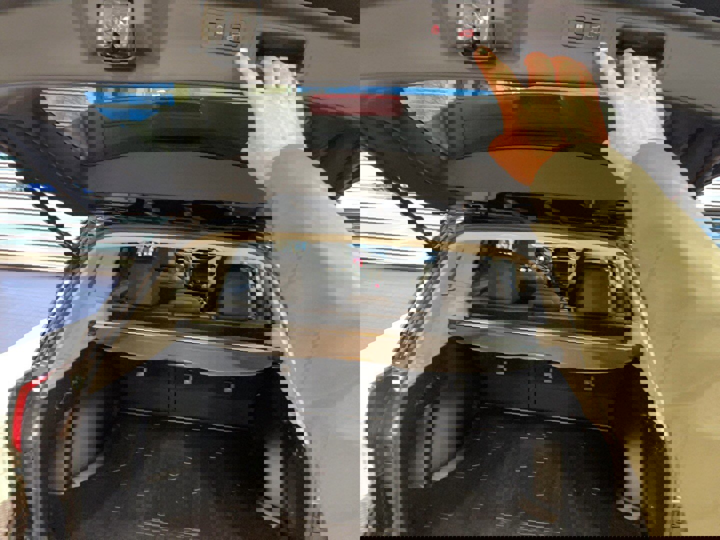 Used 2022 Subaru Forester Limited image 26