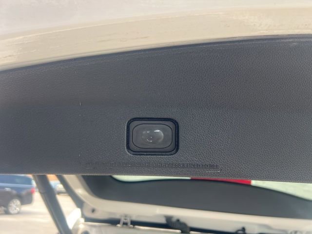 Used 2017 Ford Explorer Limited w/ Equipment Group 301A FWD image 16