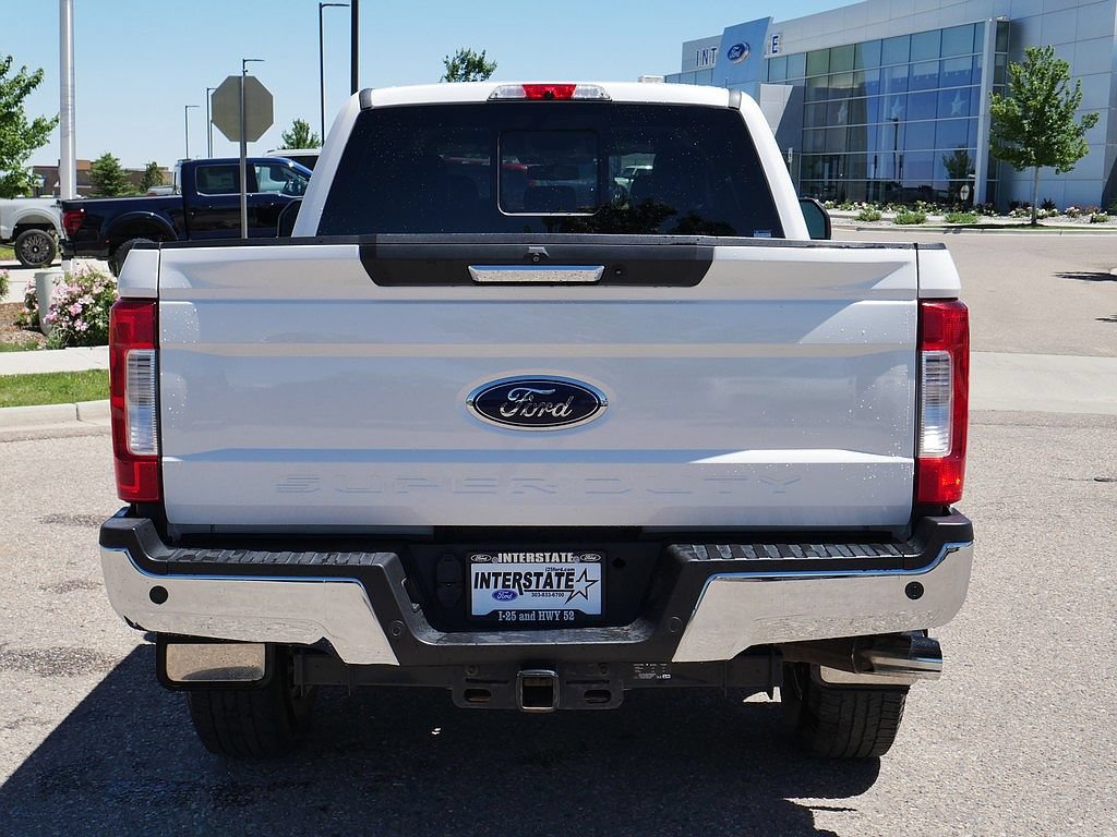 Used 2018 Ford F350 Lariat w/ Chrome Package AWD/4WD image 5