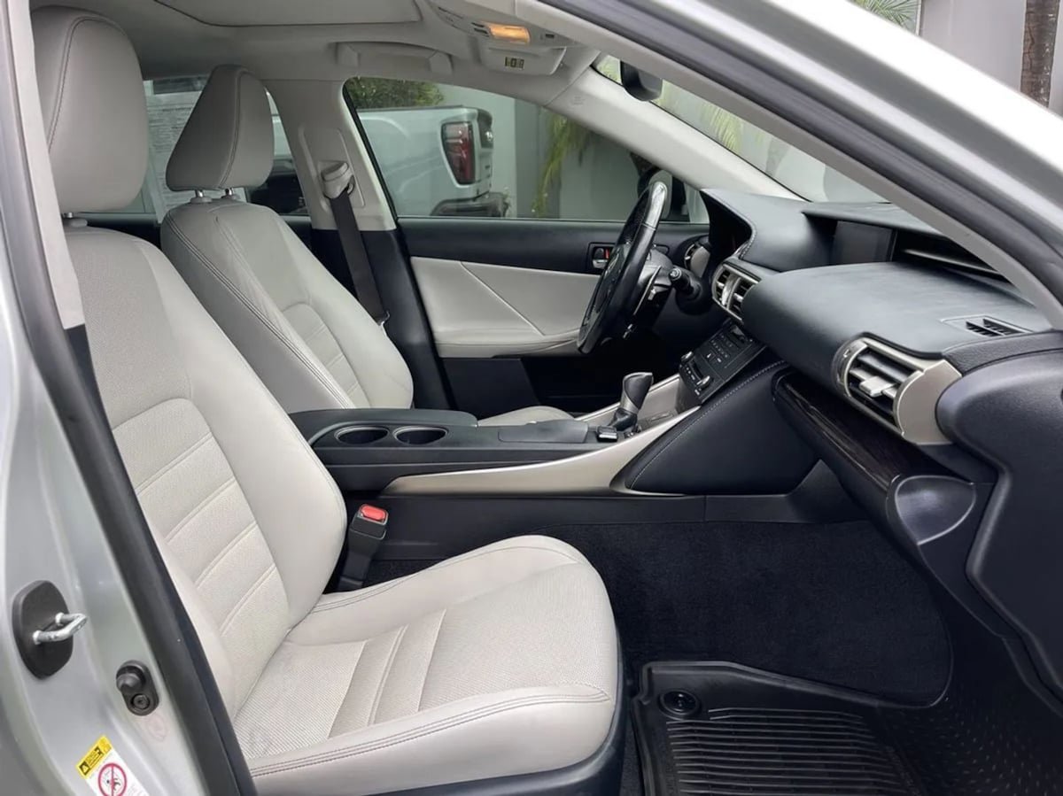 Used 2015 Lexus IS 250 AWD w/ Luxury Package image 23
