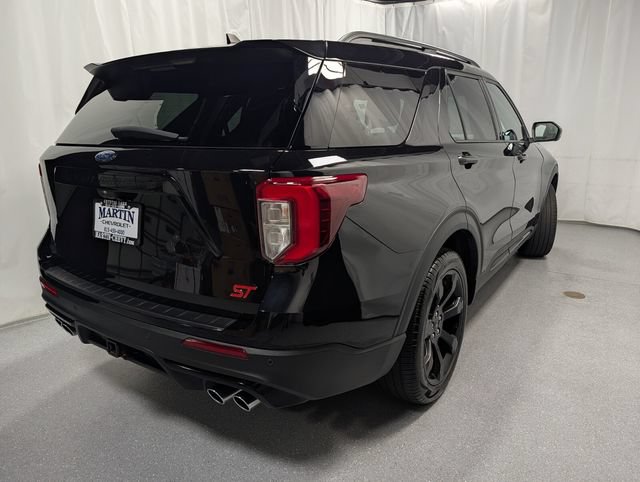 Used 2023 Ford Explorer ST w/ Equipment Group 401A AWD/4WD image 3